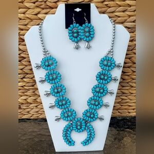 Western Turquoise Colored Squash Blossom Necklace And Earring Set New